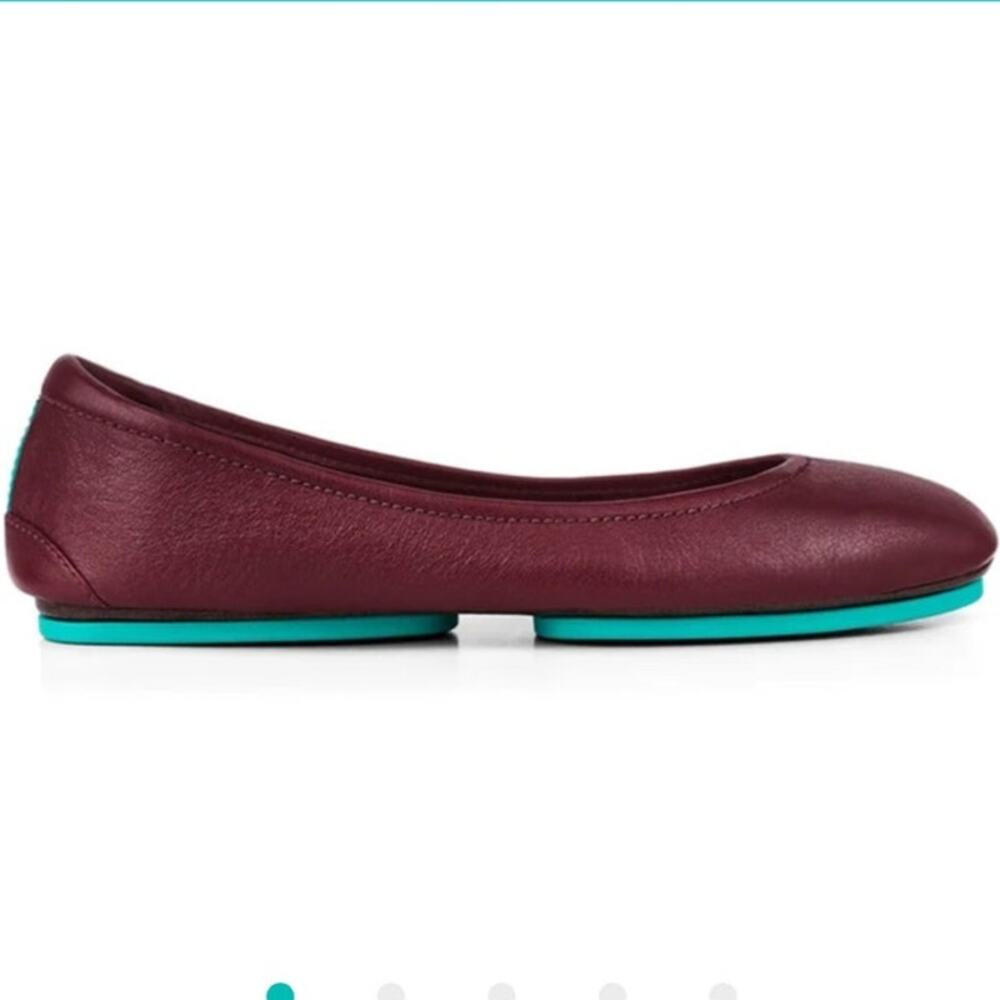 Tieks Burgundy Ballet Flats Women's Size 8 Foldable Convenient Comfortable Cute